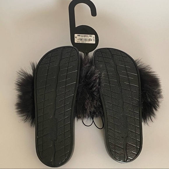 INC International Concepts Women’s Faux Fur Slide Slippers Small - Picture 3 of 7